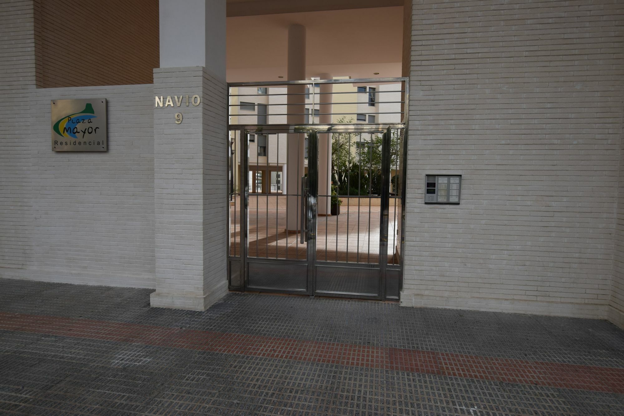 Plaza Mayor 2 Bedroom Apartment กัลเป ภายนอก รูปภาพ