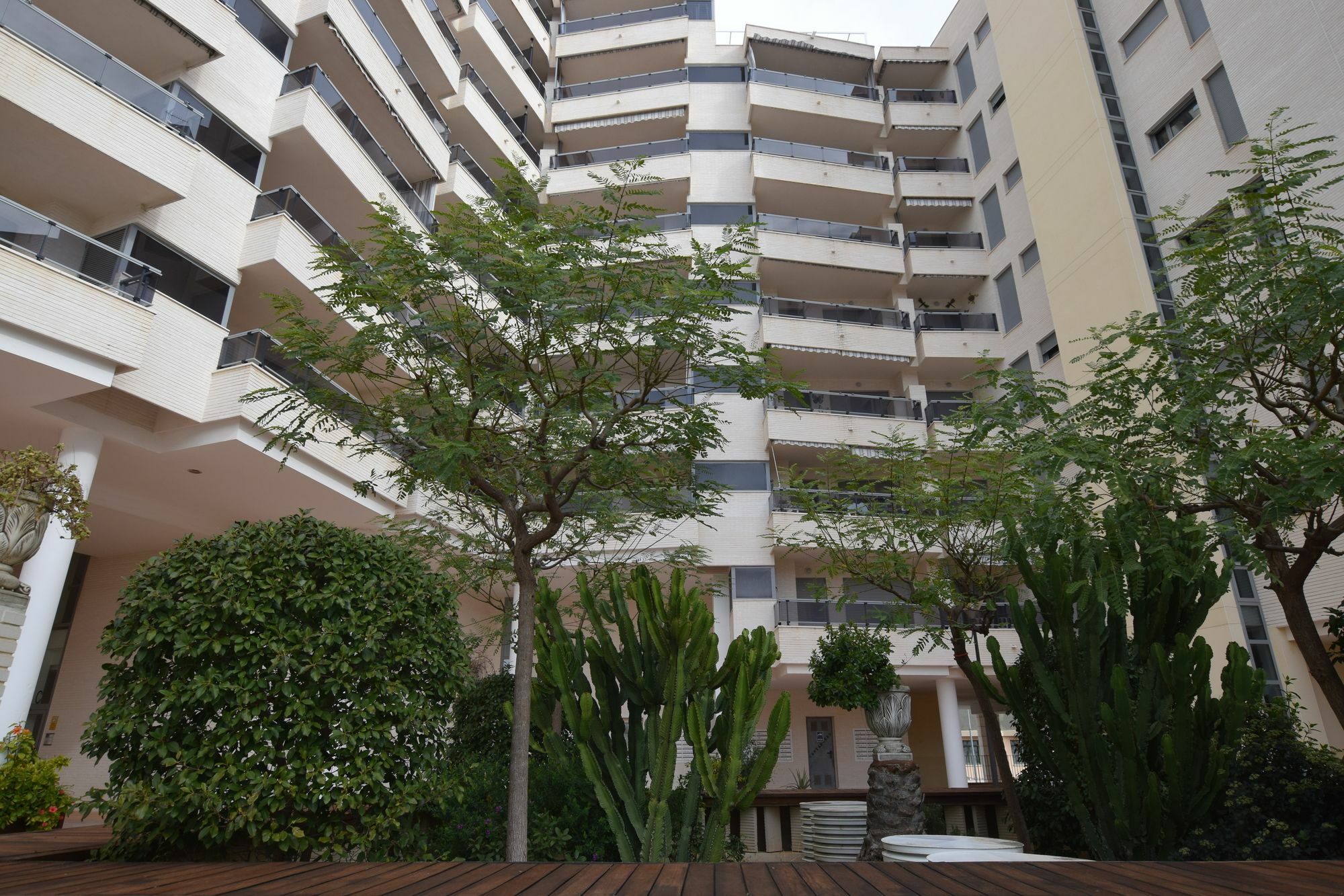 Plaza Mayor 2 Bedroom Apartment กัลเป ภายนอก รูปภาพ